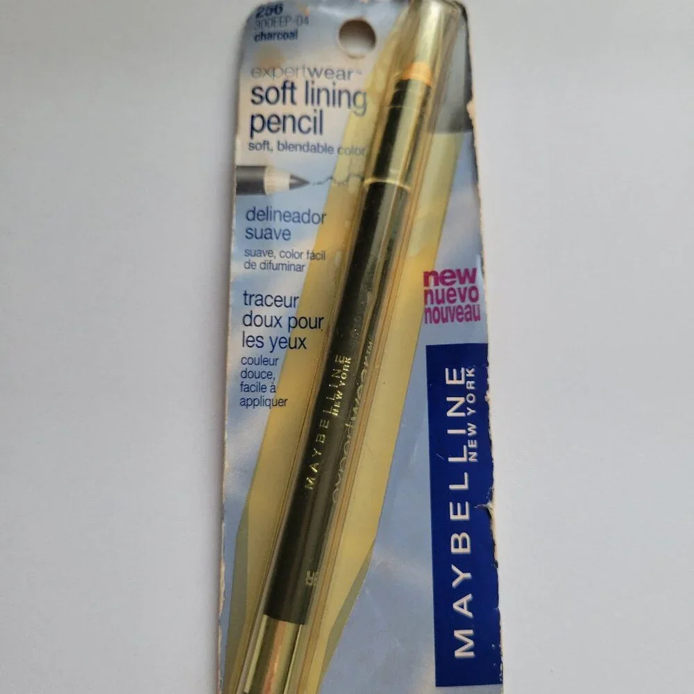 Maybelline Soft Lining Pencil Eyeliner Charcoal #256 SEALED Package Wear